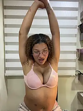 KendyLove  online show from April 8, 9:55 am