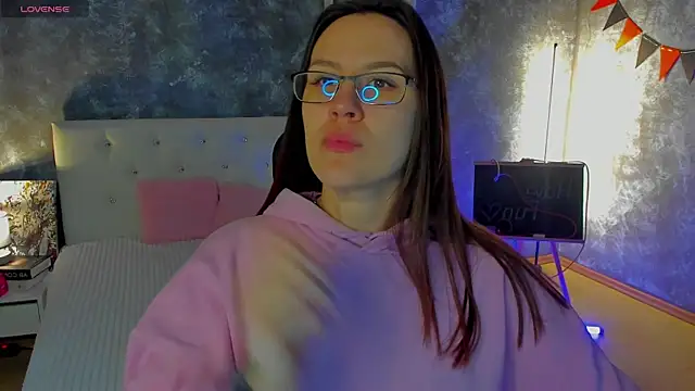 asti bubbles online show from April 21, 12:36 am