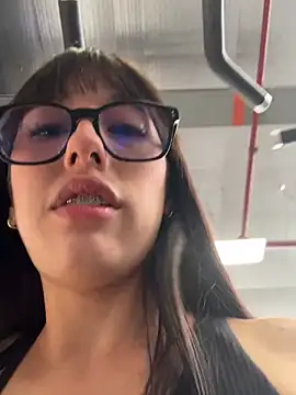 susi chimm online show from May 28, 2:59 pm