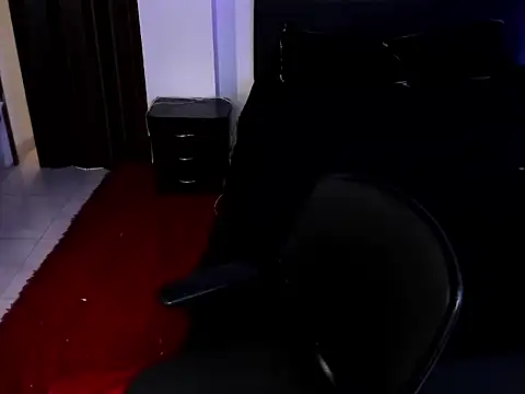 ginebrapurple online show from March 7, 7:43 pm