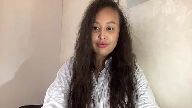 Dana 005 online show from July 22, 7:15 pm