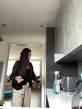 HiddenHalo1 online show from April 1, 12:50 pm