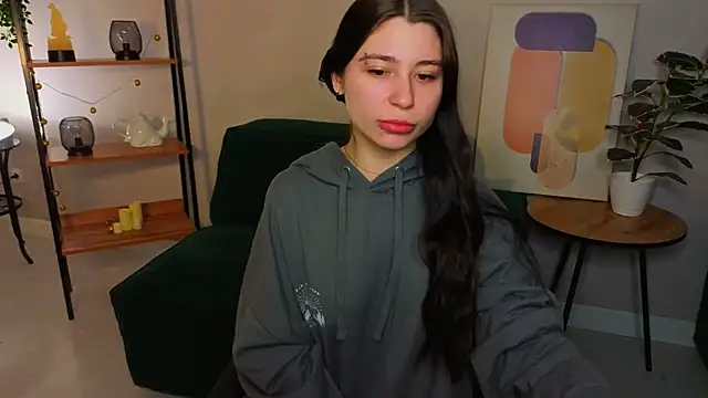 Valery Ohara  online show from March 11, 5:11 am