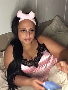 mayawesttt online show from March 10, 11:53 pm