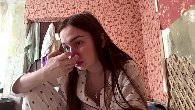 Hanna  Montanna online show from April 12, 10:29 am