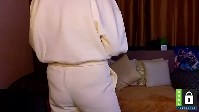 Bella soulmate online show from March 12, 12:30 pm