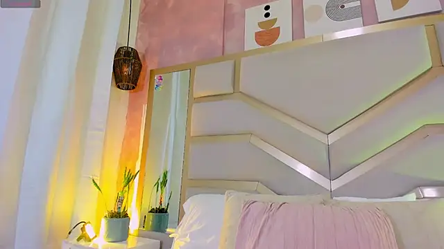 Samantha-Pardo online show from April 7, 10:12 pm