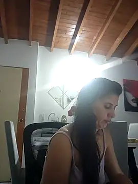 sashaaqueen online show from February 24, 7:07 am