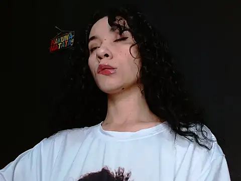 helena hadler online show from April 22, 12:40 am