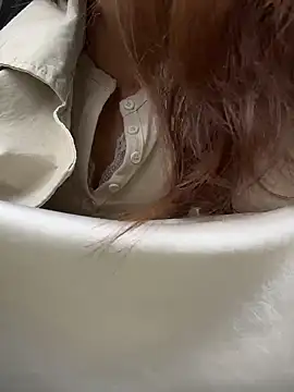 Mia-lp online show from April 12, 7:55 am