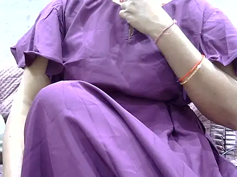 HOTY SAPNA02sCyOz9QcTD online show from March 15, 9:44 am