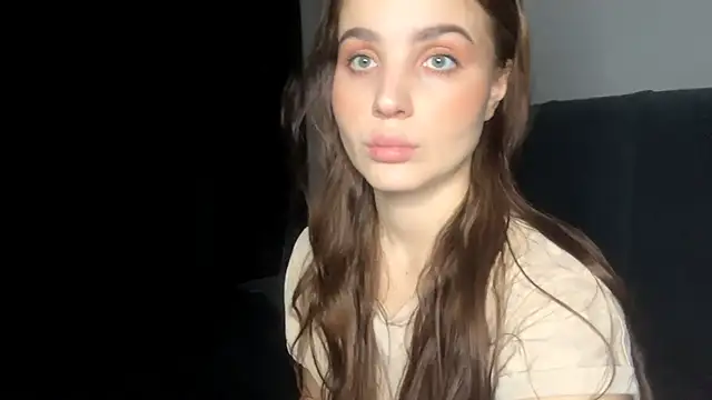 LowriseZiziphus online show from February 27, 4:40 pm