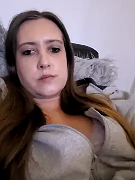 Bwildside online show from March 2, 8:15 pm