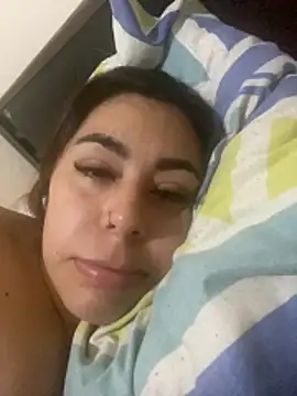 Redlucy online show from February 25, 4:00 am