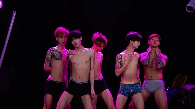 Eagle-five001 online show from March 8, 11:47 am