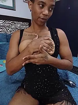 JANIELEE8XXXXX online show from March 15, 7:32 am