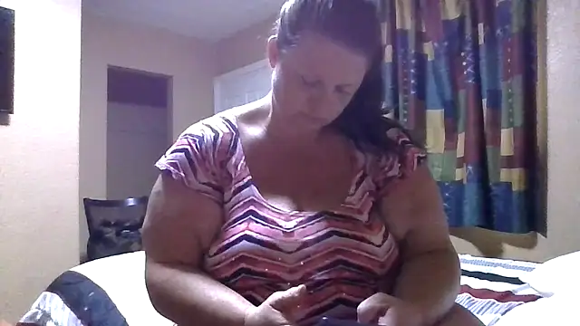 Juciy0420 online show from June 1, 5:58 pm