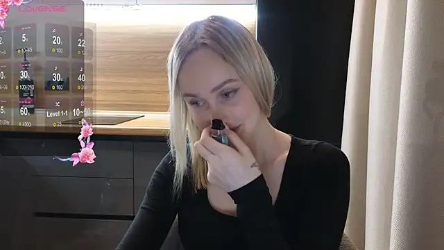 Bella Villen online show from April 5, 5:34 pm