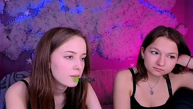 chloe ley online show from April 9, 12:43 pm