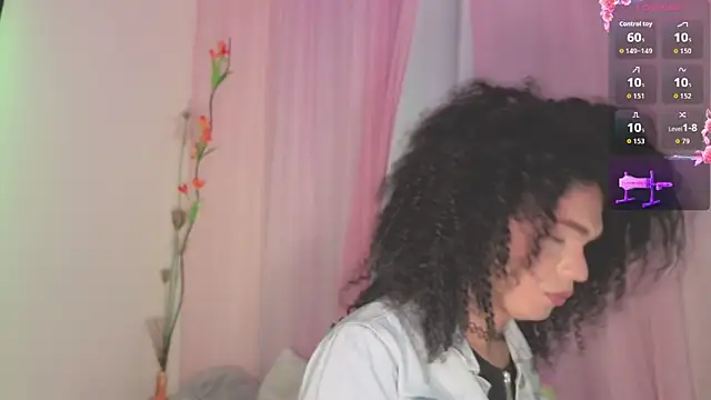 V-nus online show from March 27, 3:41 am