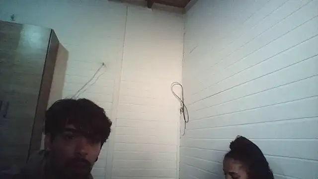 dandarapandorinha29 online show from July 9, 6:32 pm