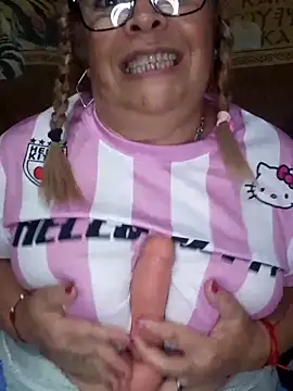 momismilf544 online show from May 27, 1:57 am