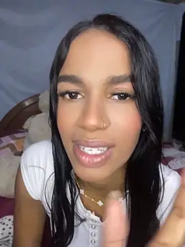 FlorSalvaje  online show from April 21, 12:58 am