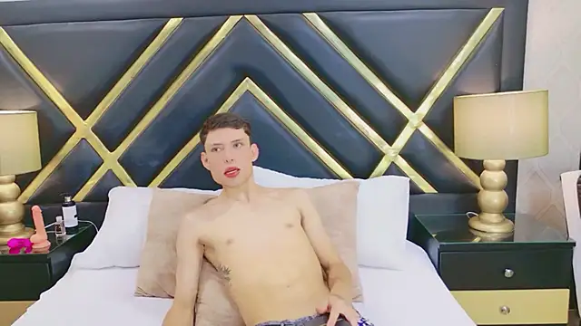 CherryAndDax online show from April 12, 12:08 pm