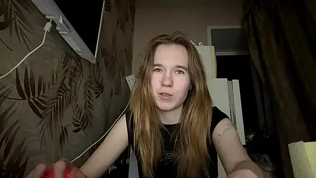 LeomaJee online show from March 24, 7:52 pm