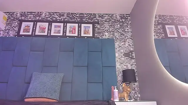 reze chaw online show from March 28, 1:32 pm