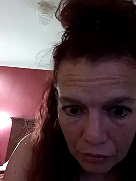 VelvetRae online show from May 12, 1:25 am