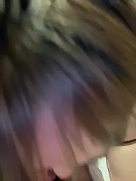 Ayeu008 online show from March 10, 12:42 pm