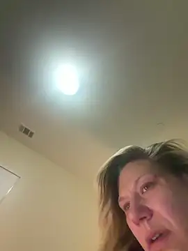 Darkcrowncouple online show from March 12, 8:50 am