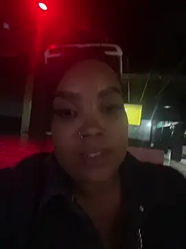 friendlybitch22 online show from April 6, 4:41 pm