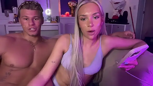 Naughtyblondex online show from May 16, 12:02 am