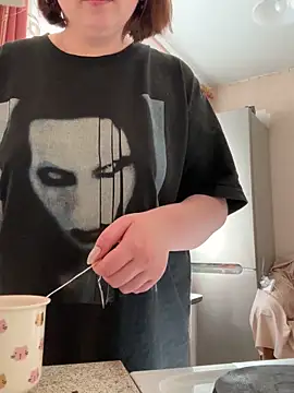 soft focus online show from April 11, 6:30 am