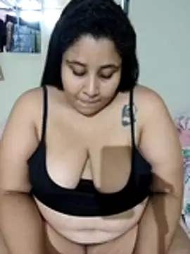 gordinhafogosaa online show from April 11, 8:45 pm