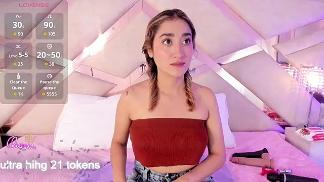 lucy davies online show from April 17, 11:34 am