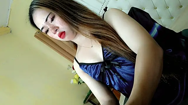 Seductive sophie online show from May 2, 2:04 am