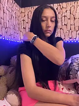 anamaria04 online show from April 12, 1:47 pm