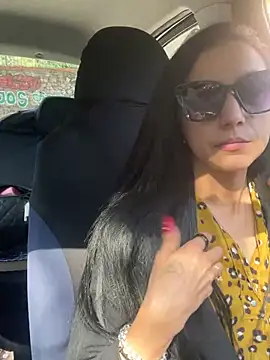 anamaria04 online show from March 24, 2:00 pm