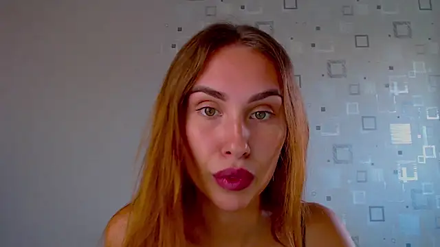 yourameliaa online show from July 19, 3:36 pm