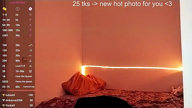 CucKuhta online show from April 10, 4:13 pm