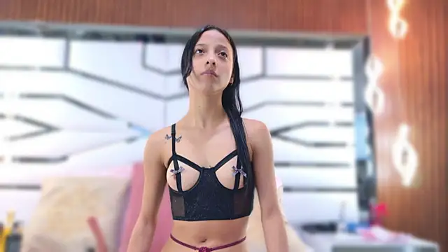 CarolinaHills online show from March 13, 8:54 pm