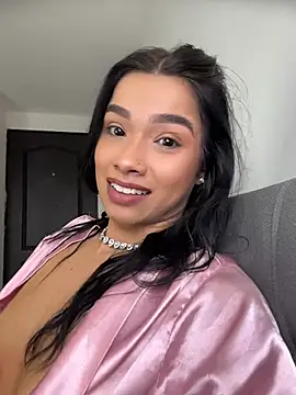 Bella Smithe online show from June 28, 6:03 pm