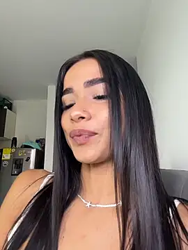 Bella Smithe online show from March 22, 4:02 pm