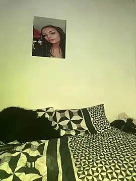 hot-valery online show from March 28, 2:55 am