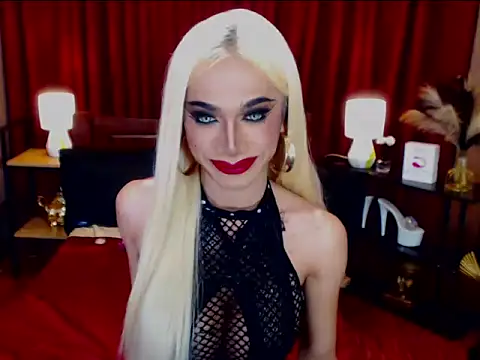 KieraLee online show from March 24, 5:02 am