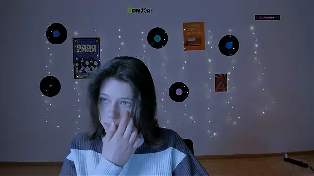 aria wild  online show from March 7, 10:44 am