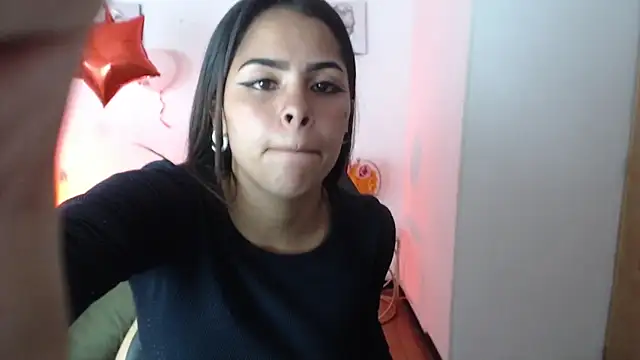  chloe 1 online show from March 24, 7:30 pm